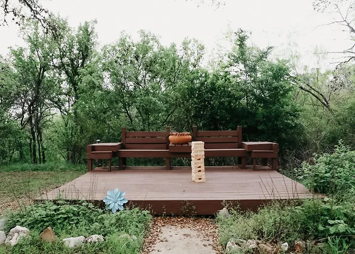 Dean\'S Den: Private Deck W/ Jacuzzi And A View