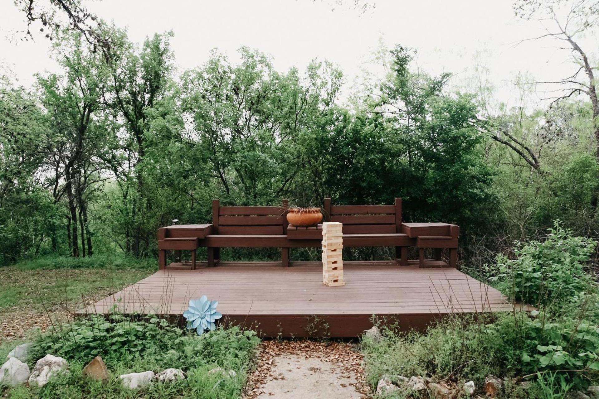 Dean's Den: Private Deck W/ Jacuzzi And A View Chalet